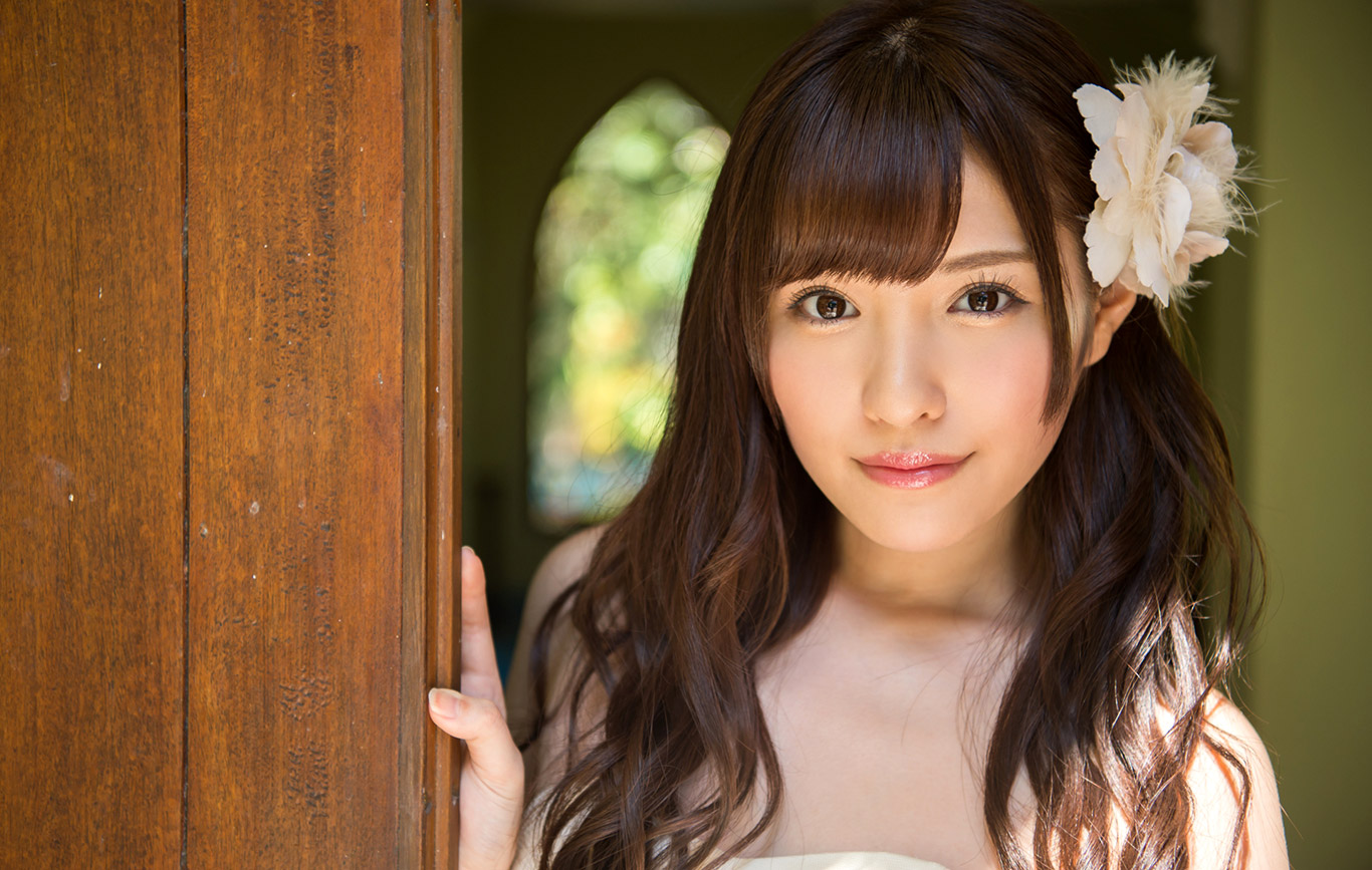 桥本有菜-牛牛资源库