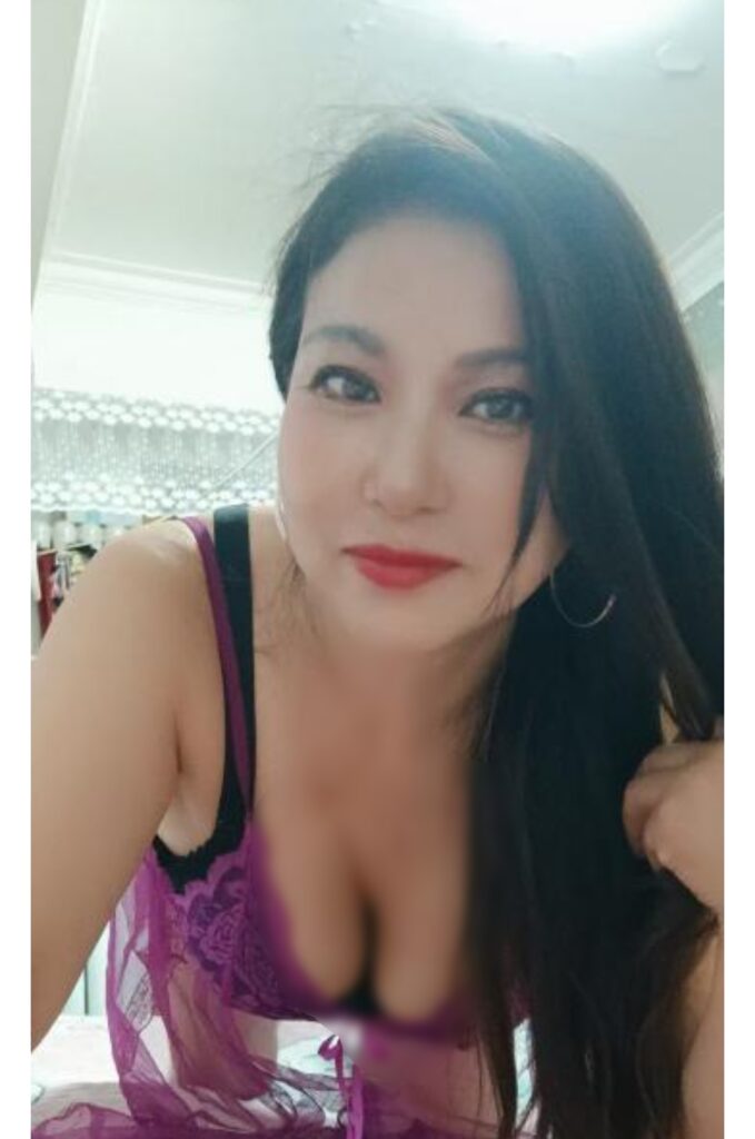 图片[2]-潘家园深喉御姐香儿-牛牛资源库