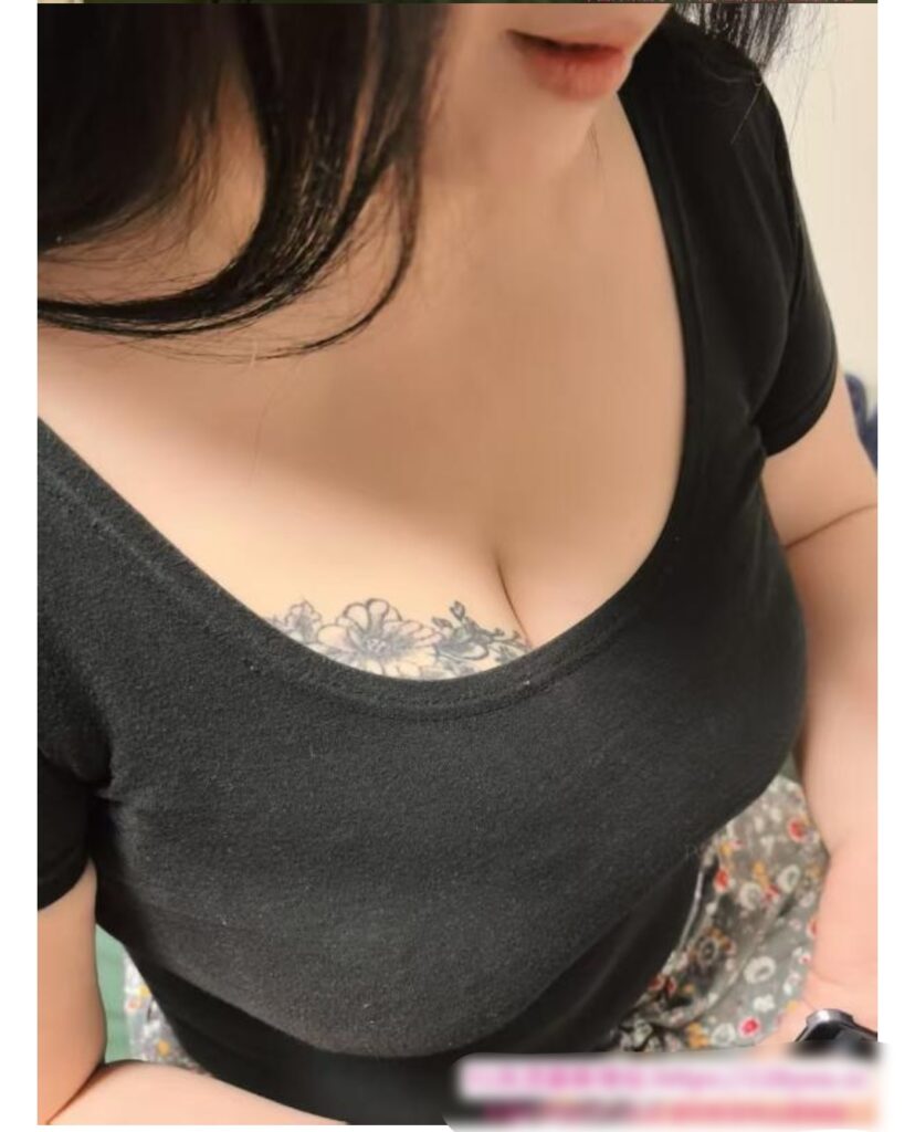 图片[2]-大胸服务系熟女-牛牛资源库