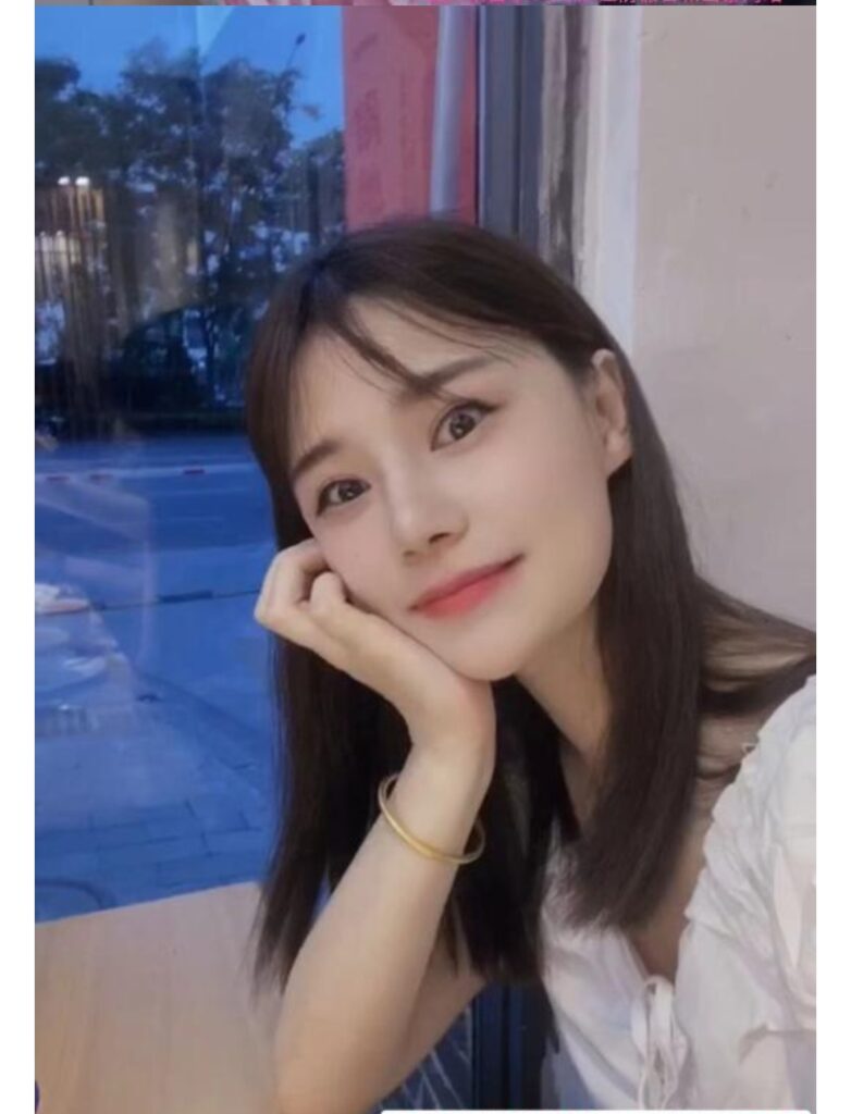 洪山区苗条小璐-牛牛资源库