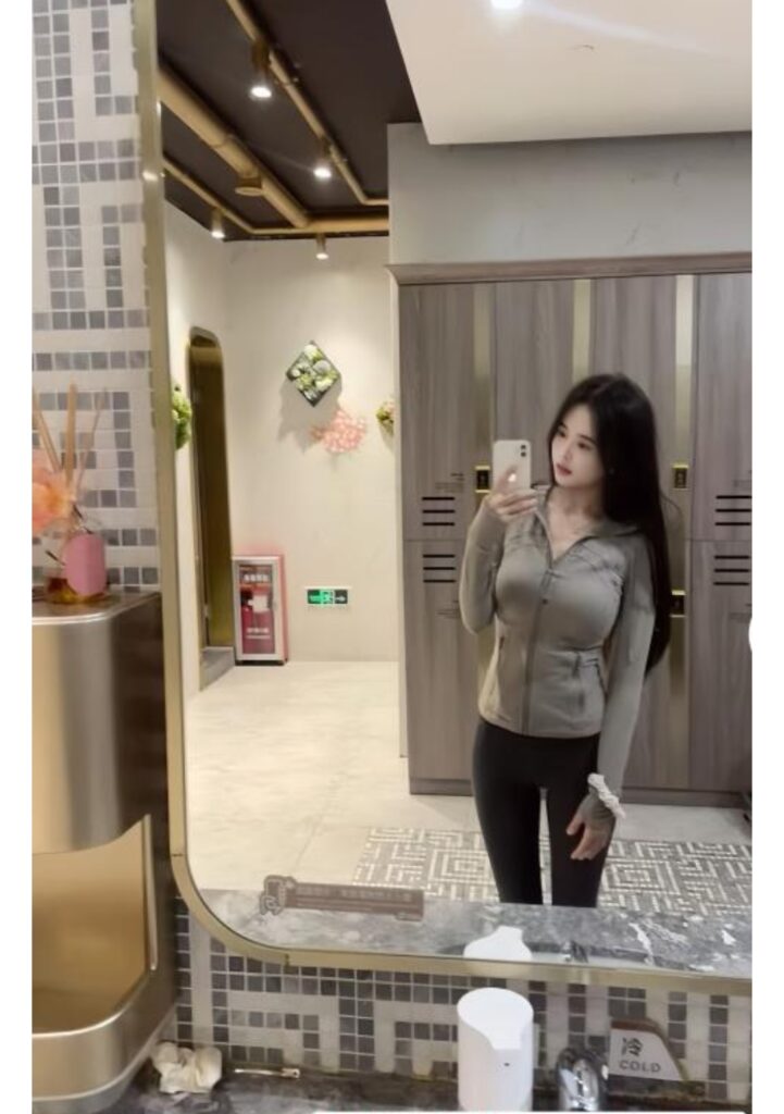 图片[2]-00后嫩妹啵啵-牛牛资源库