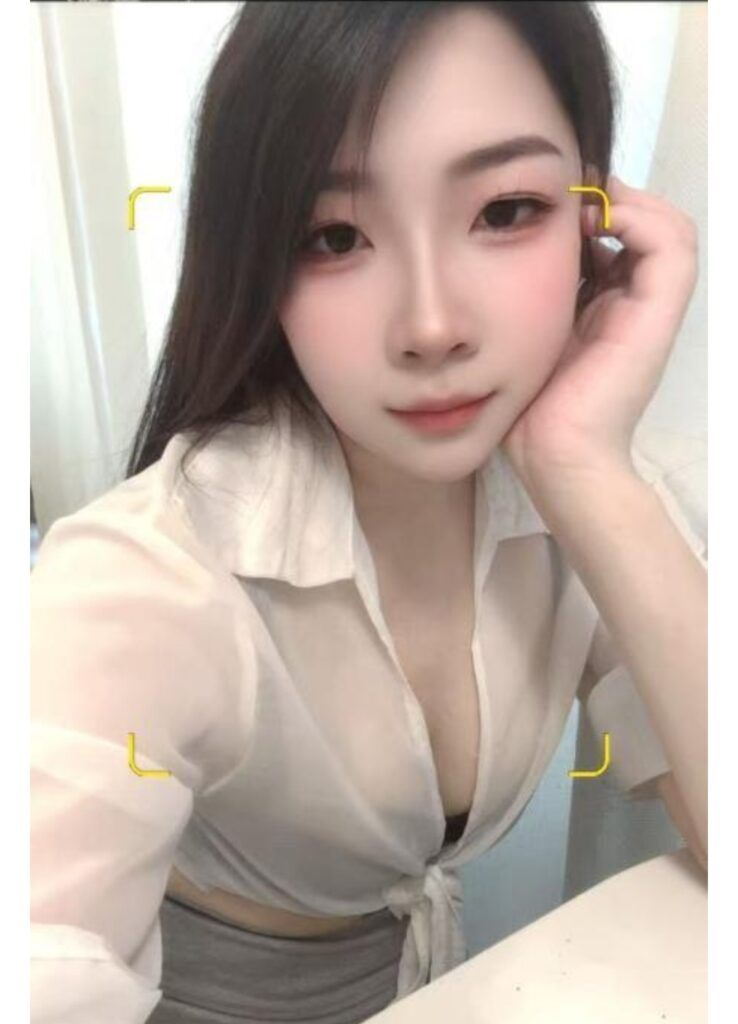 肤白细腰苗条嫩妹纸-牛牛资源库